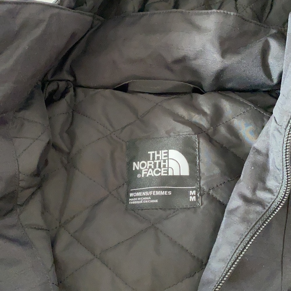 North Face Women’s Long Jacket - Picture 4 of 8
